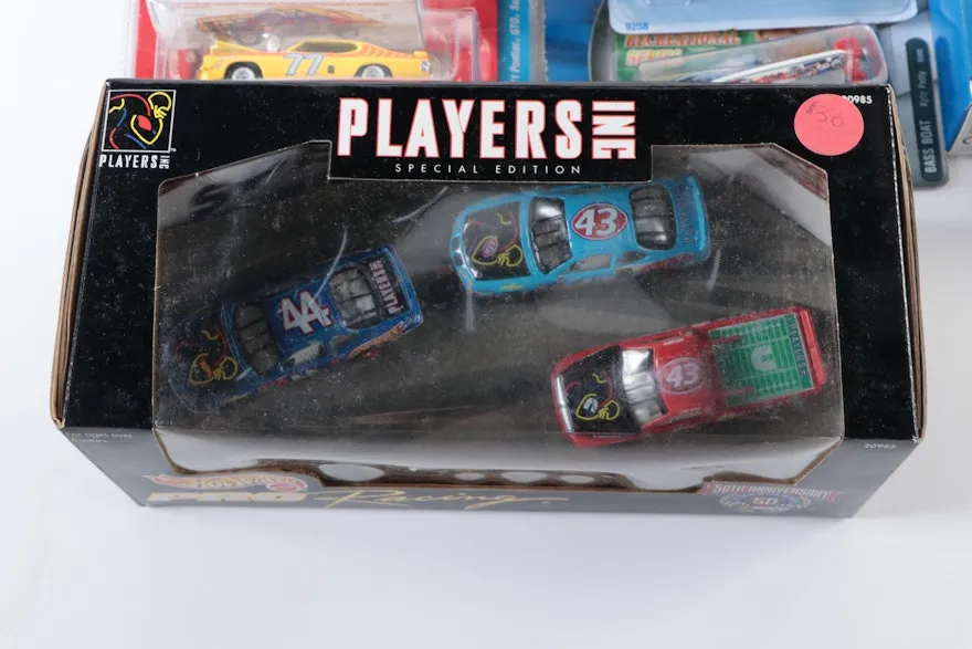 52035 hot wheels waxing the track