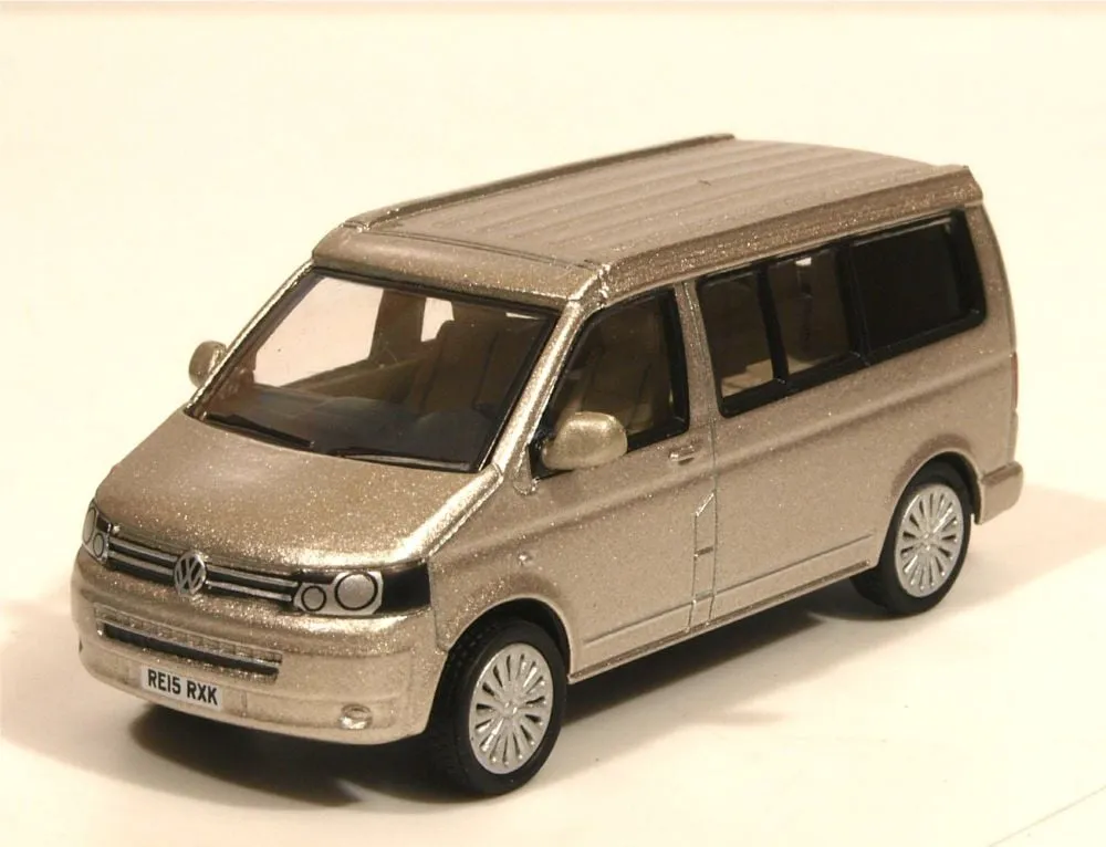 52038 vw t5 diecast model paint