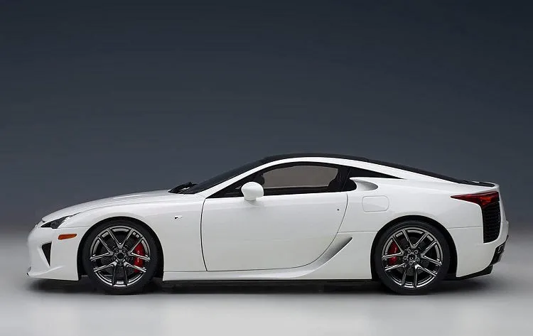 52047 lexus lfa diecast model close up