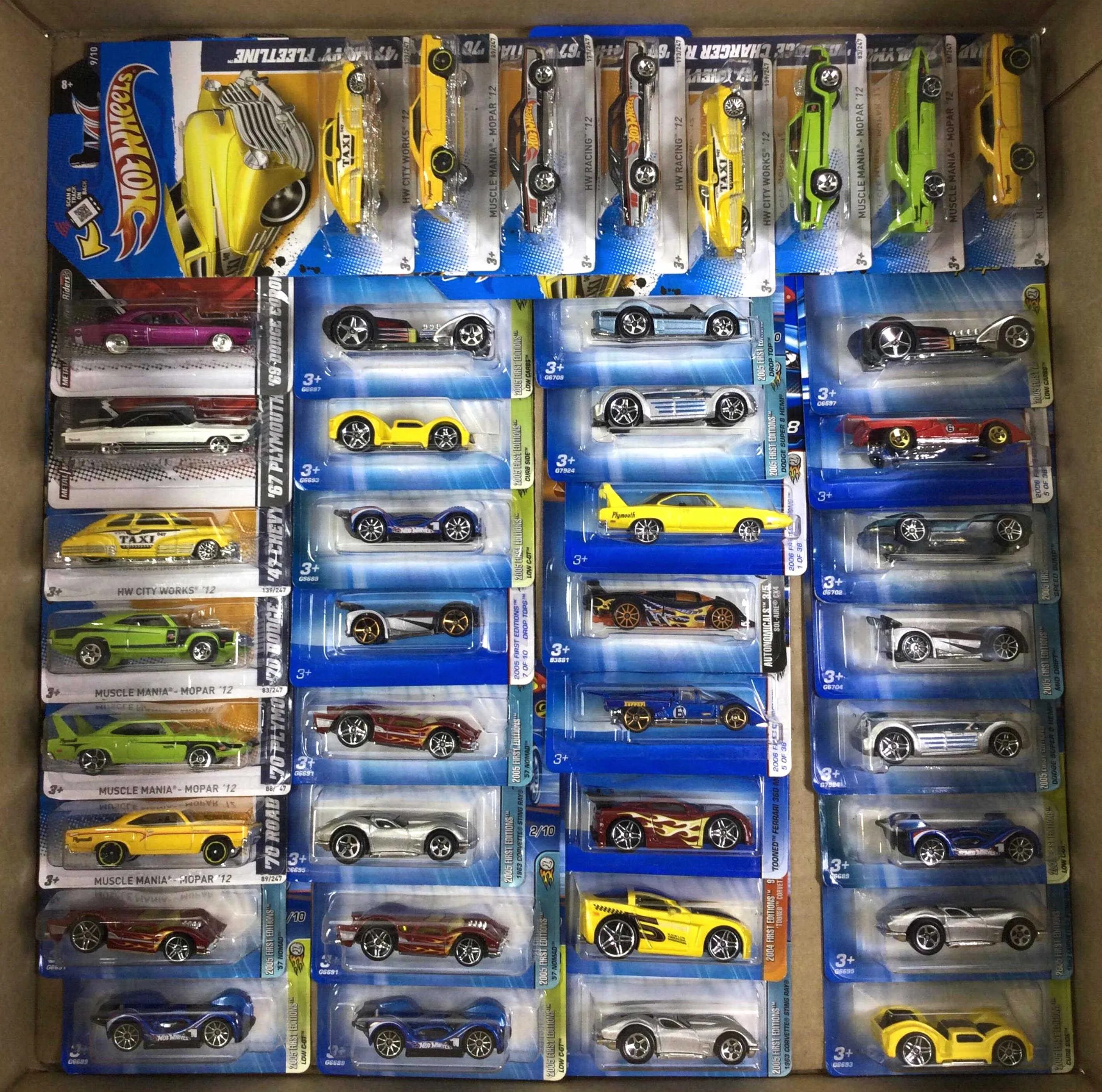 /img/52052-hot-wheels-diecast-collector-display.webp