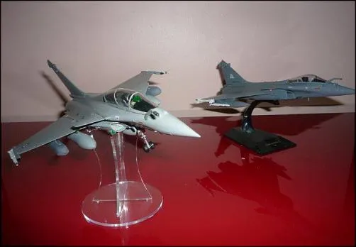 /img/52059-rafale-diecast-model-scale.webp