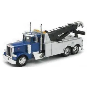 52069 peterbilt 379 cabin detail