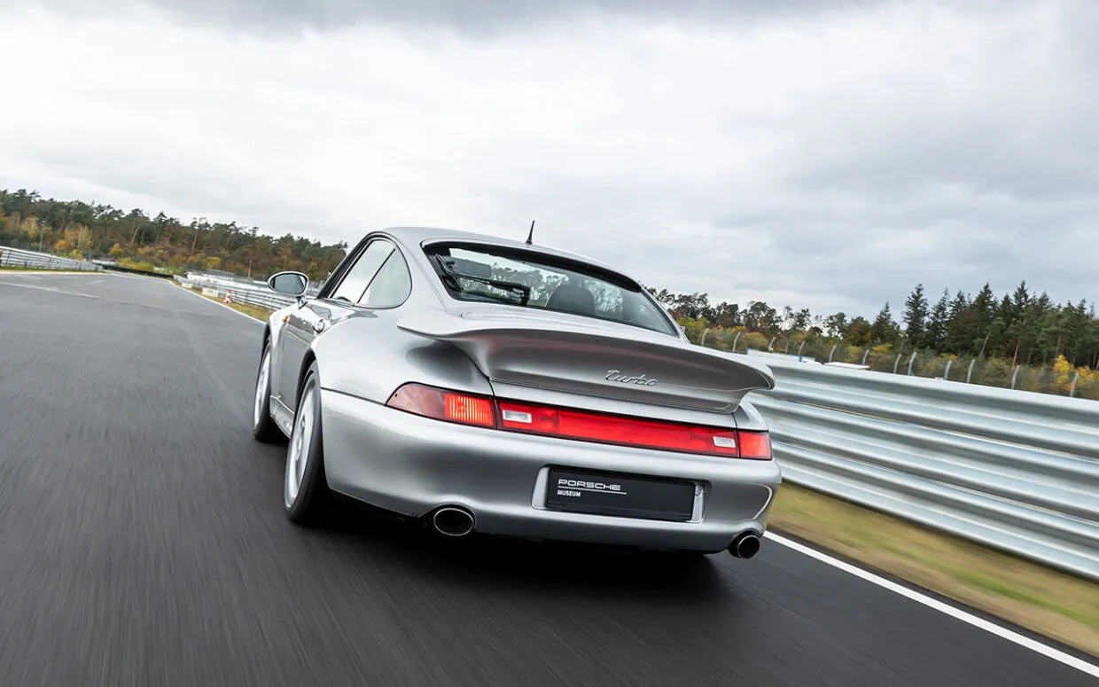 52071 porsche 993 engine replication