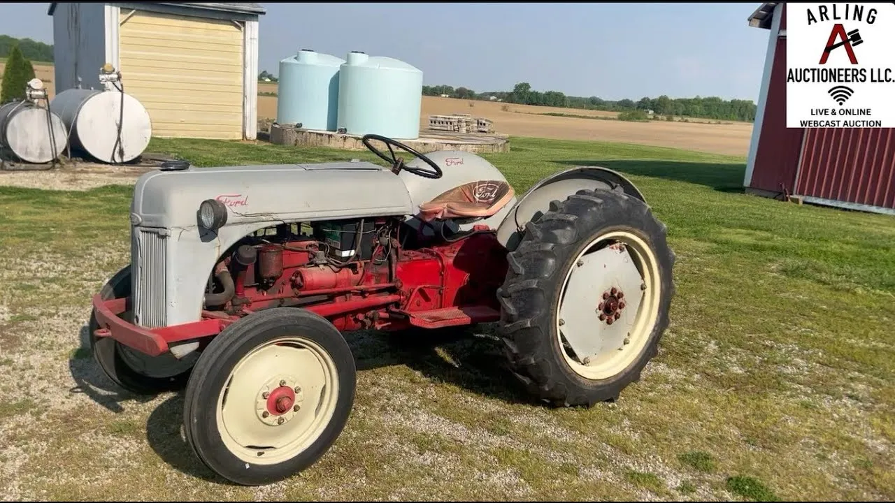 52080 diecast 8n tractor collection