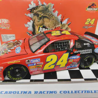 /img/52082-displaying-diecast-cars.webp