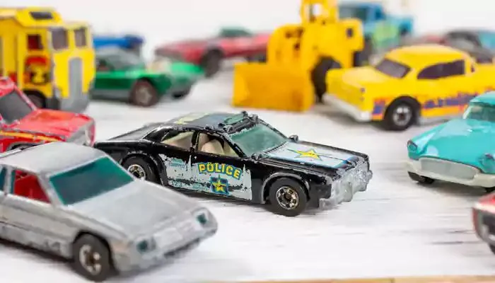 /img/52107-diecast-car-auction.webp