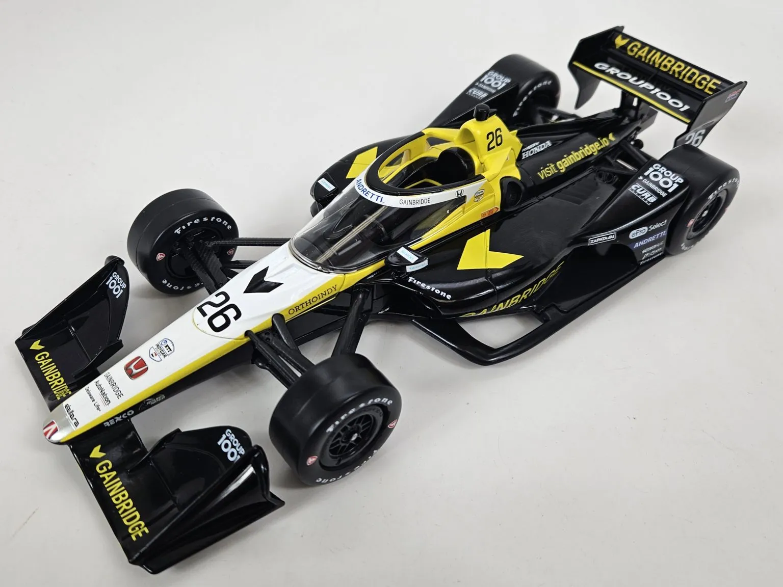 52135 colton herta diecast display