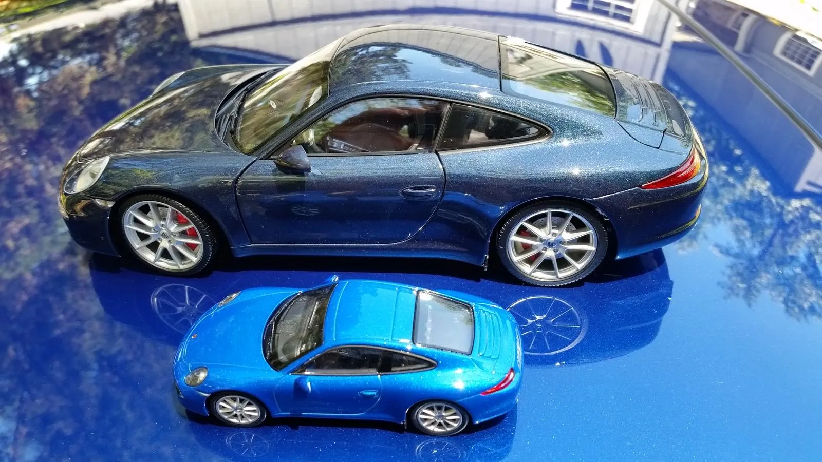 52138 diecast model collection display