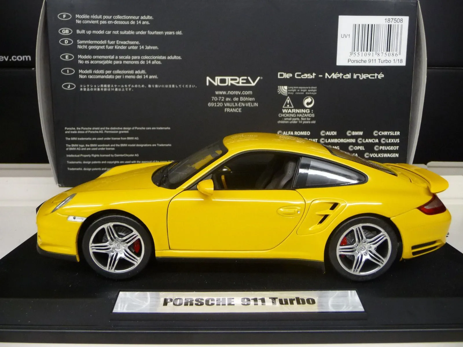 /img/52150-porsche-997-speedster-diecast.webp