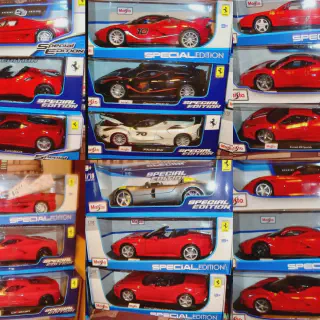 /img/52153-ferrari-488-gtb-diecast.webp