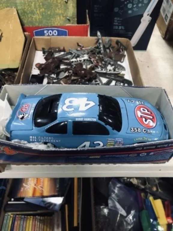 52167 diecast video example