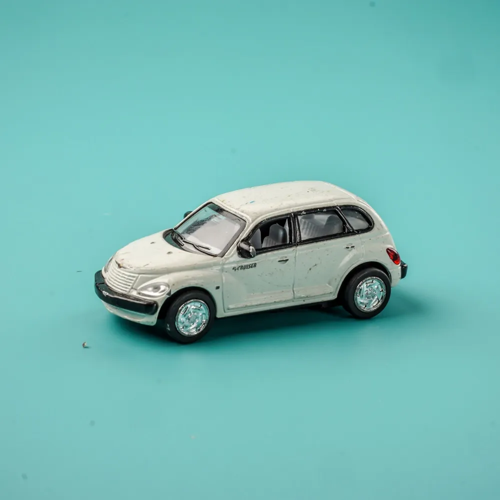 52181 1 64 scale diecast car