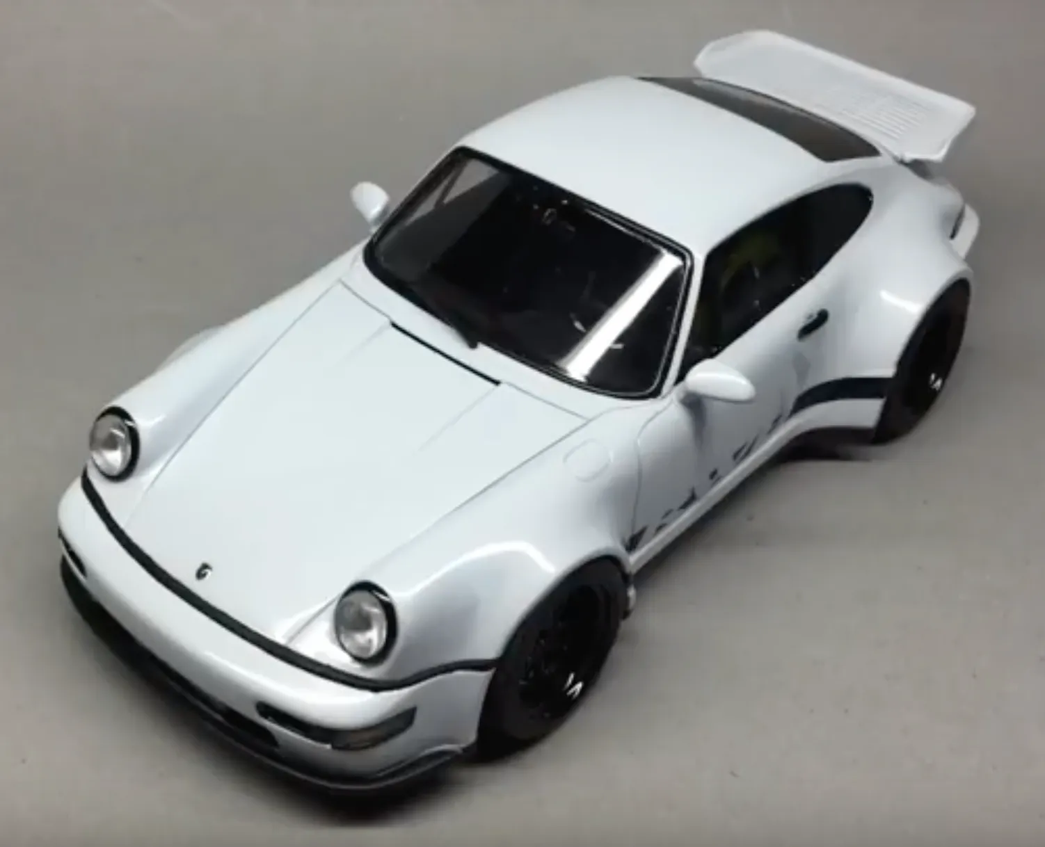 52181 diecast car detailing
