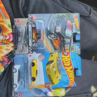 /img/52202-diecast-model-marketplace.webp