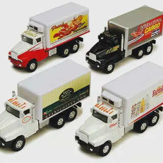 /img/52224-diecast-box-truck-packaging.webp