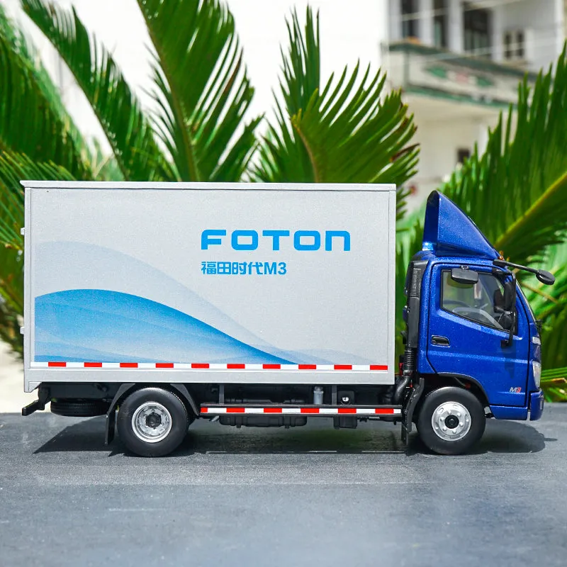 52224 diecast box truck scale
