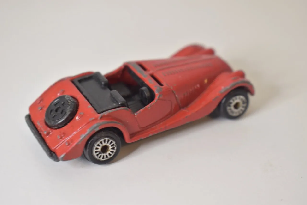 /img/52230-diecast-car-beginner.webp