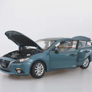 /img/52240-mazda-3-diecast-model.webp