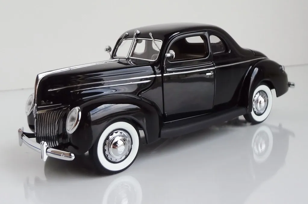 52253 diecast car materials