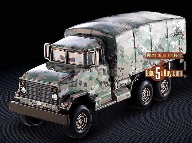 52261 cars 2 diecast australia image1