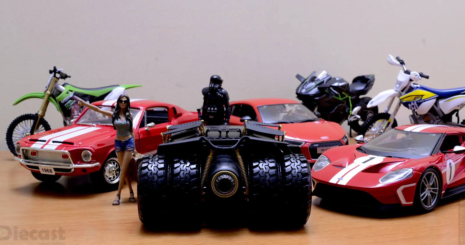 /img/52268-diecast-detailing.webp