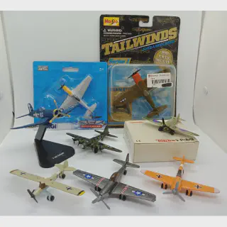 /img/52295-diecast-planes-uk-display.webp