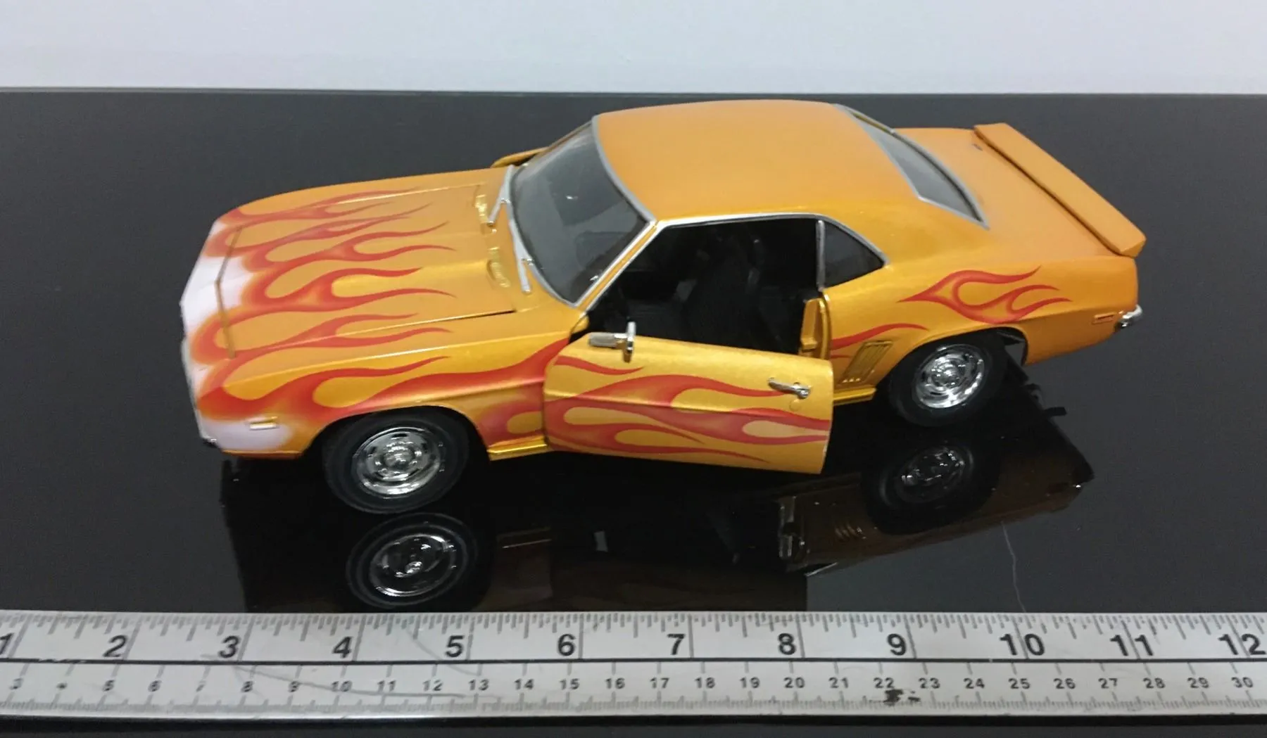 52302 2021 camaro zl1 diecast