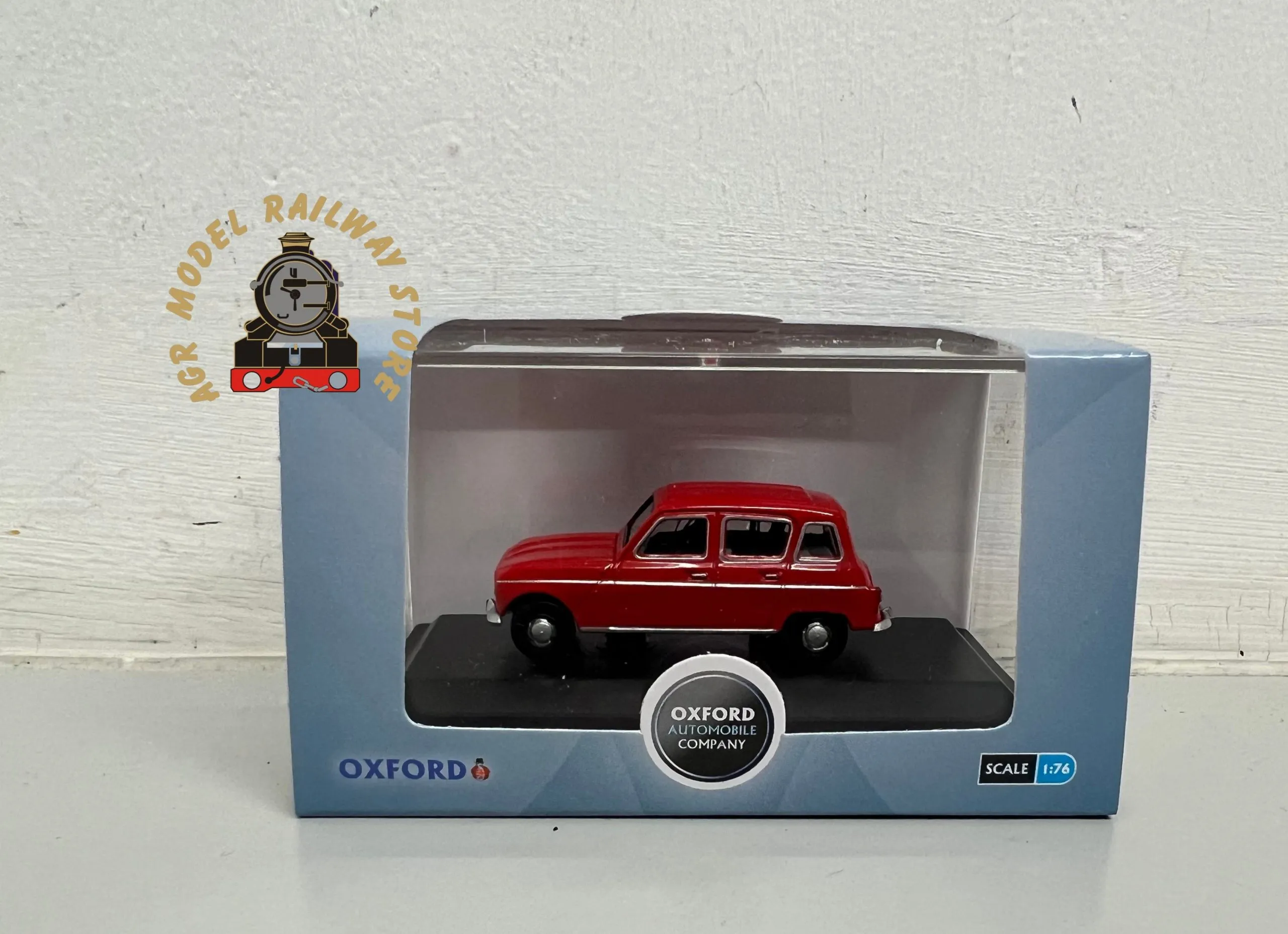 52306 minichamps renault 4 diecast