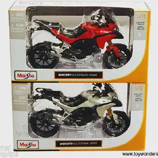 /img/52311-ducati-multistrada-diecast-model-display.webp