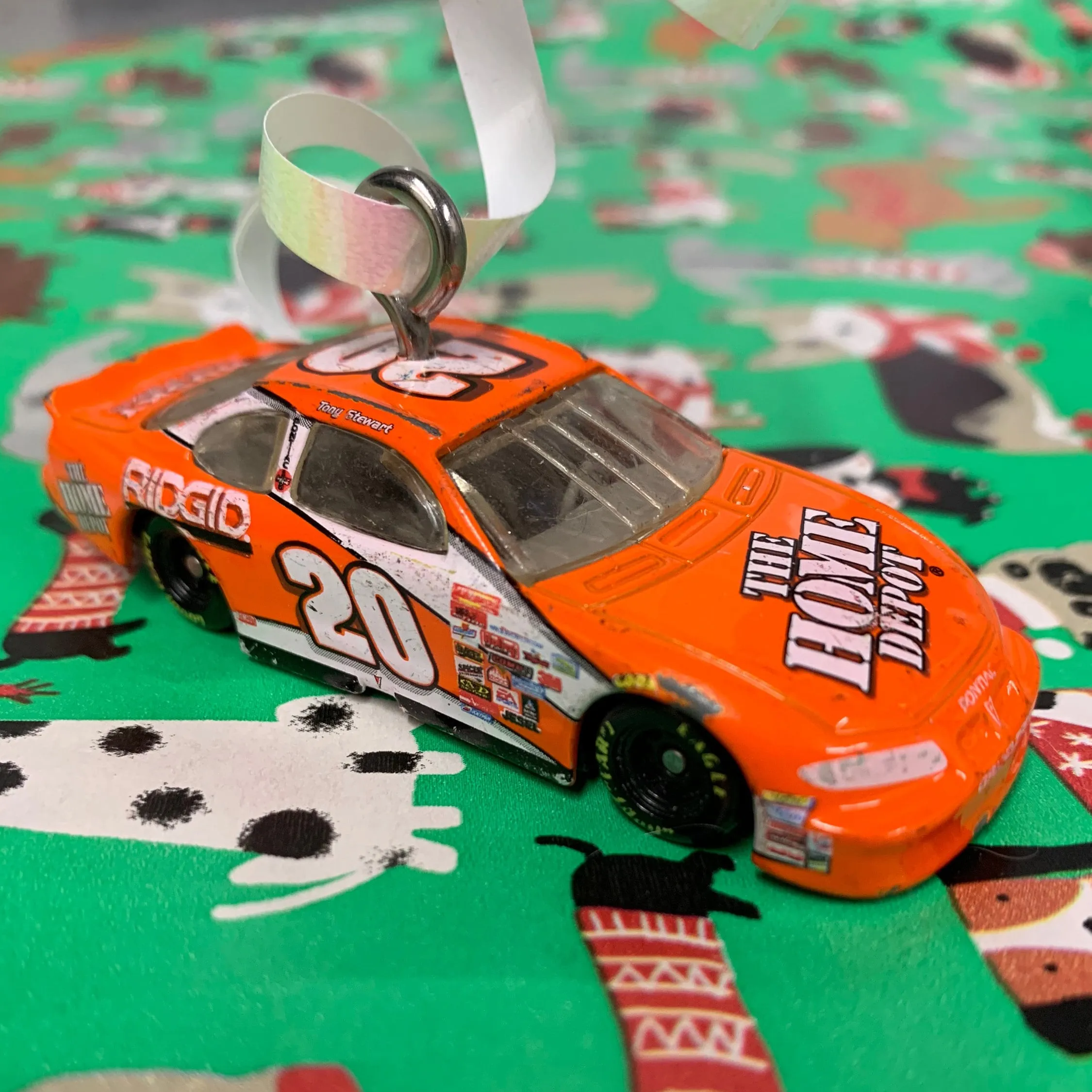 52320 tony stewart diecast