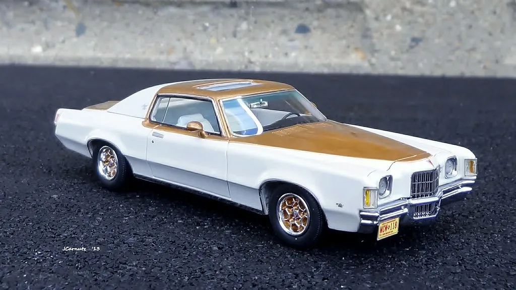 52324 diecast detail