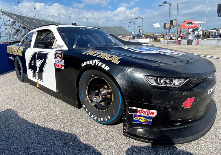 52330 brad keselowski diecast