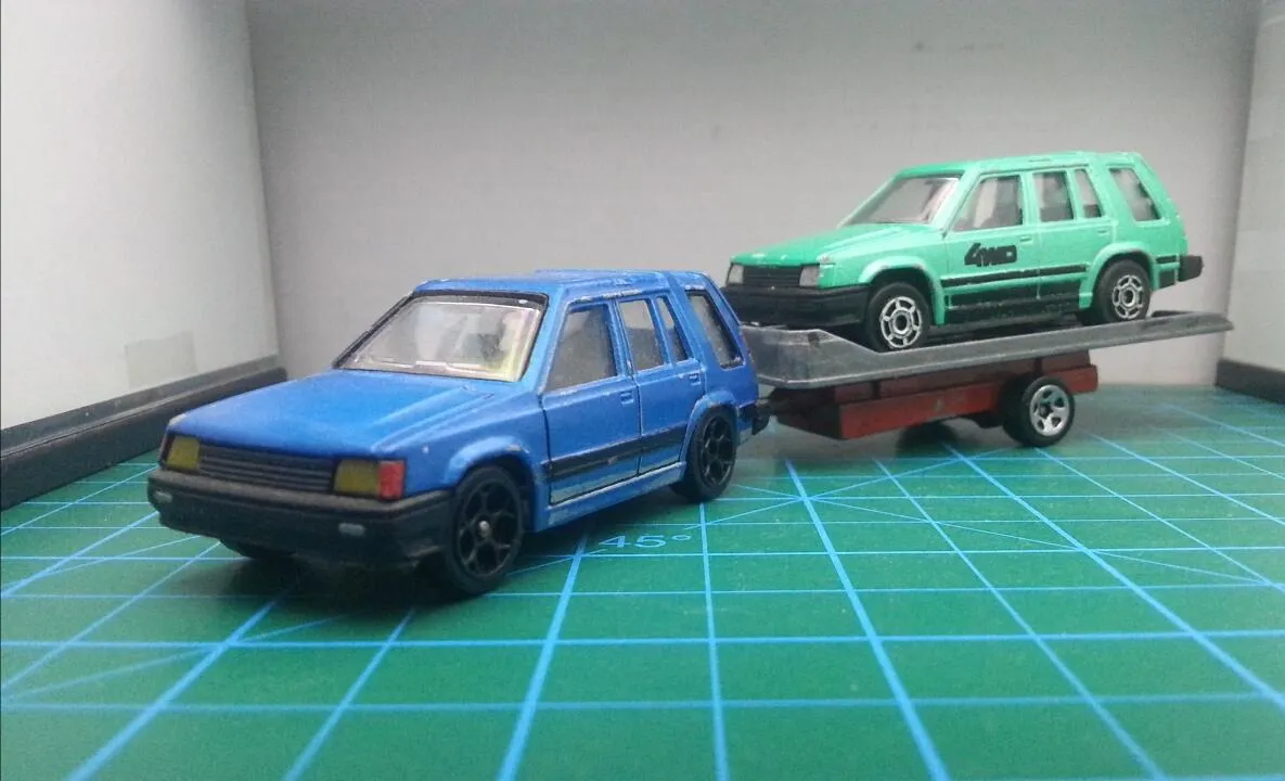 52332 diecast model display