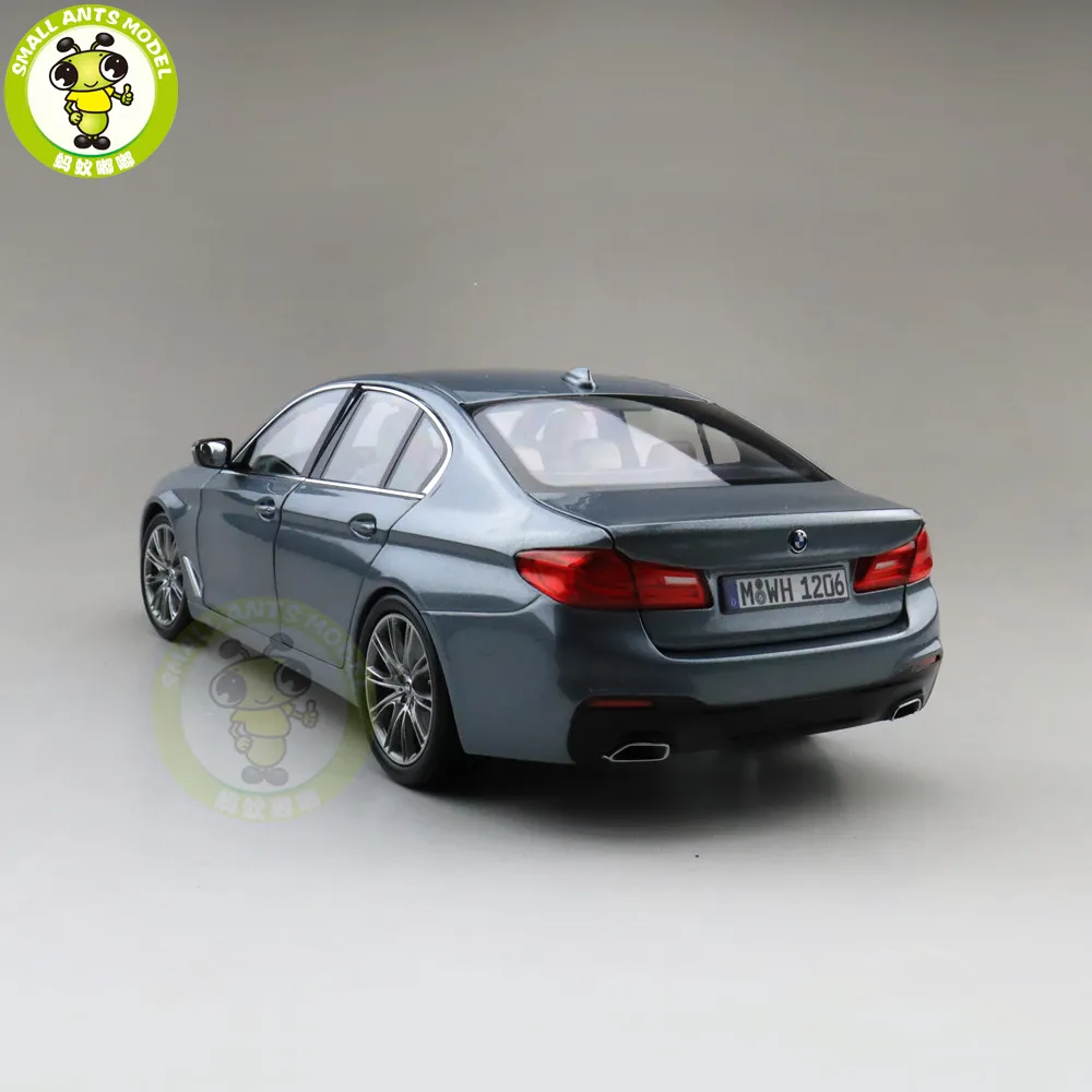 52336 bmw g30 diecast model 4