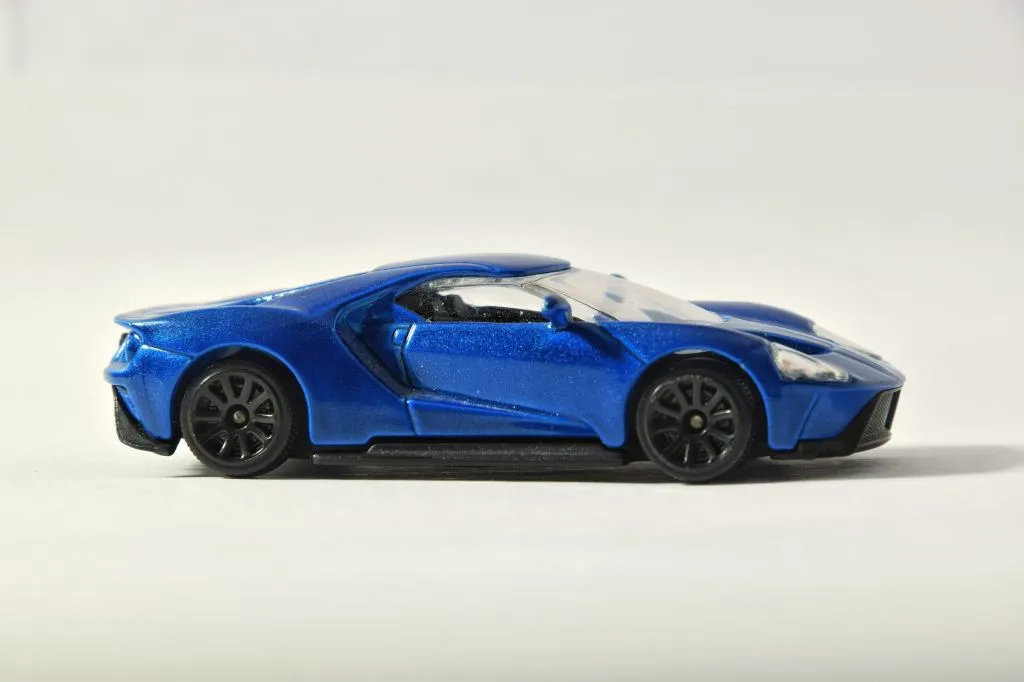 52349 diecast car scale