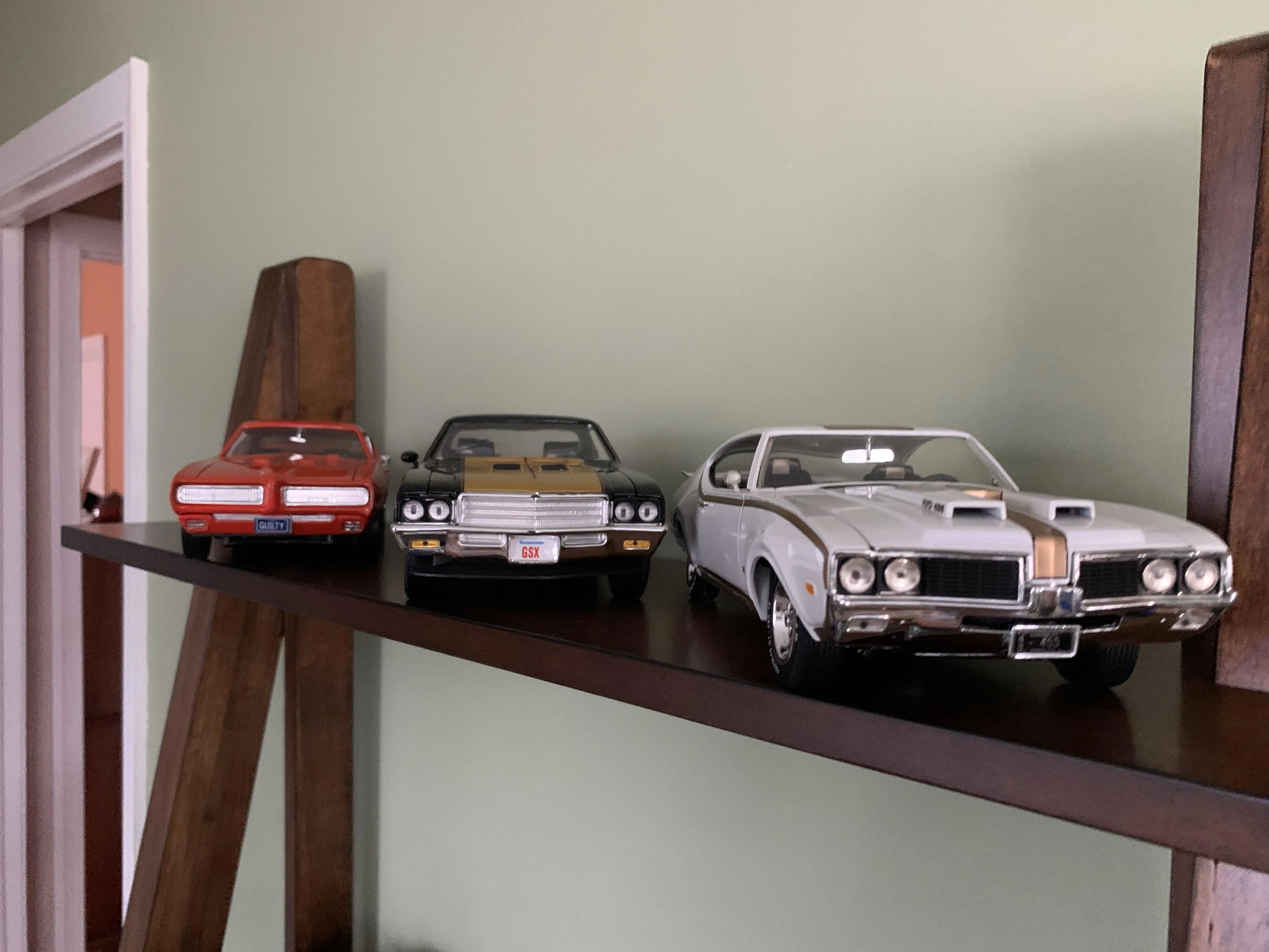 52369 civilian diecast cars