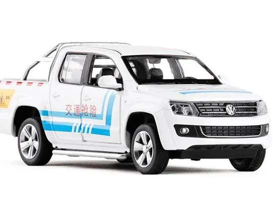52371 vw amarok diecast interior