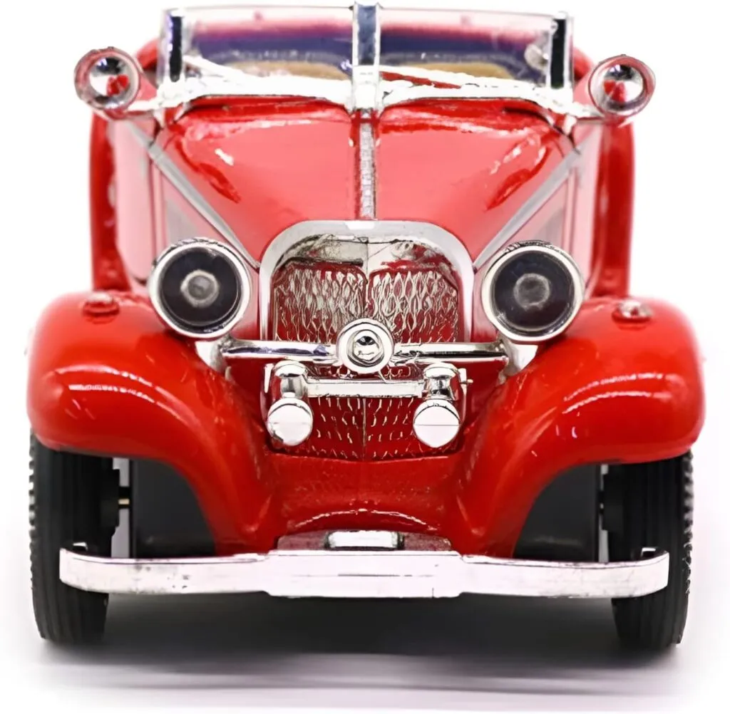 /img/52372-old-diecast-toy-car-7.webp