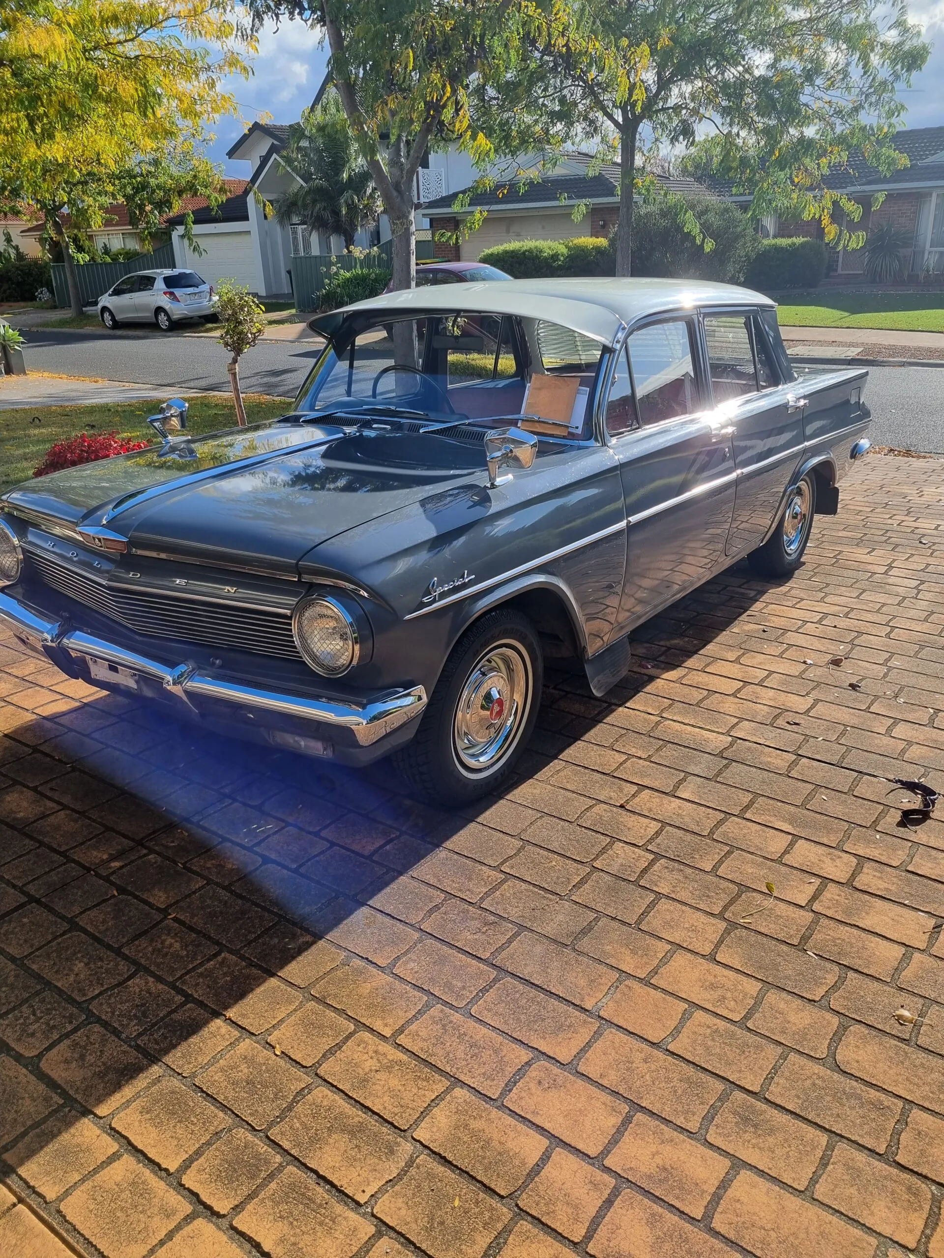 52373 ej holden scale