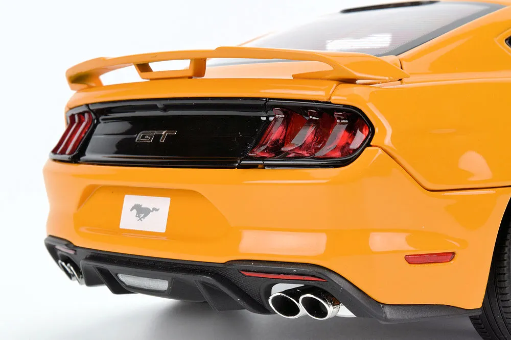 52376 diecast mustang gt packaging