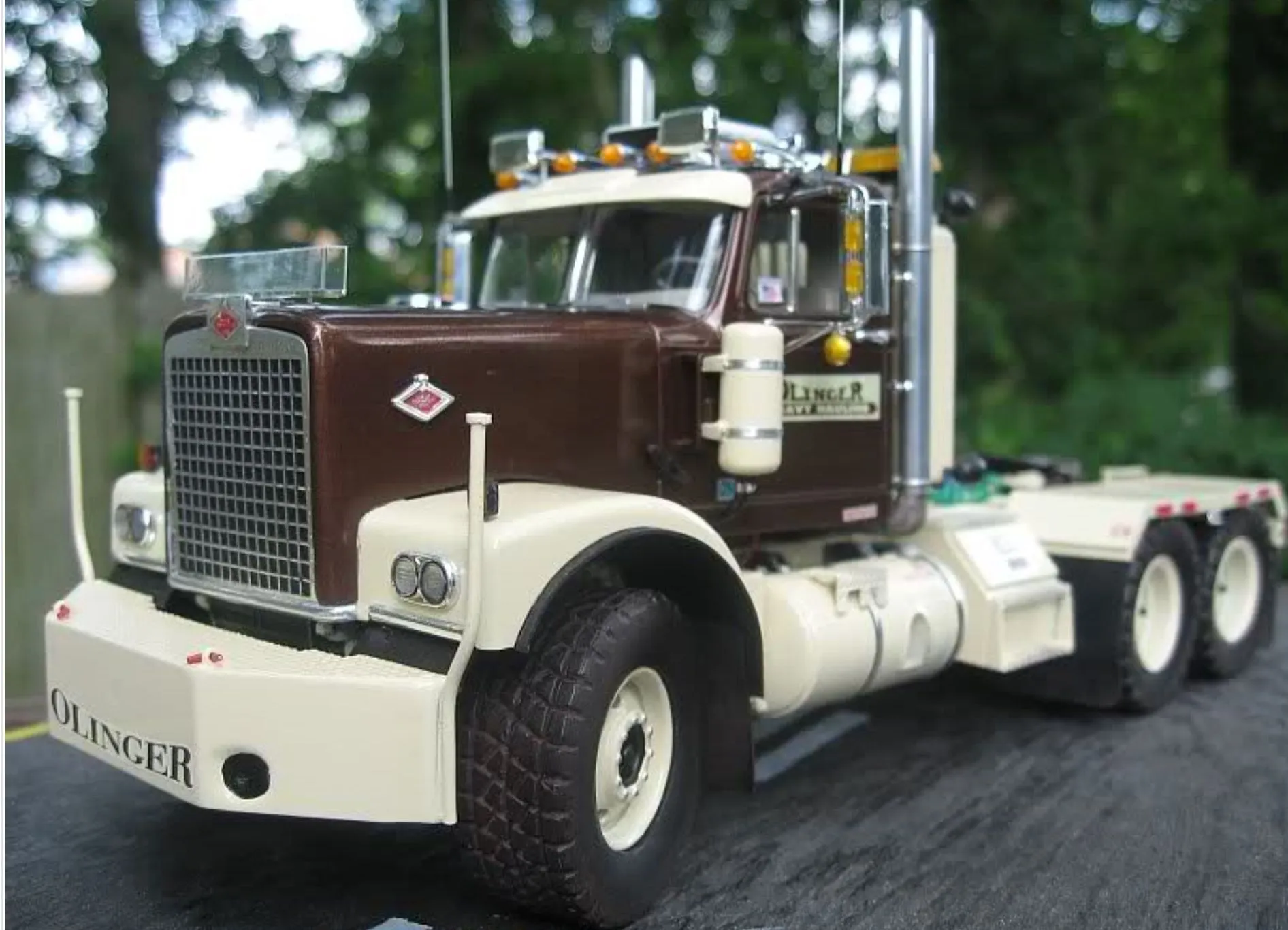 52382 custom diecast dump trucks main