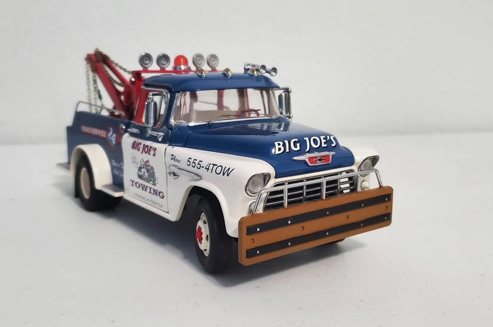52382 custom paint diecast truck