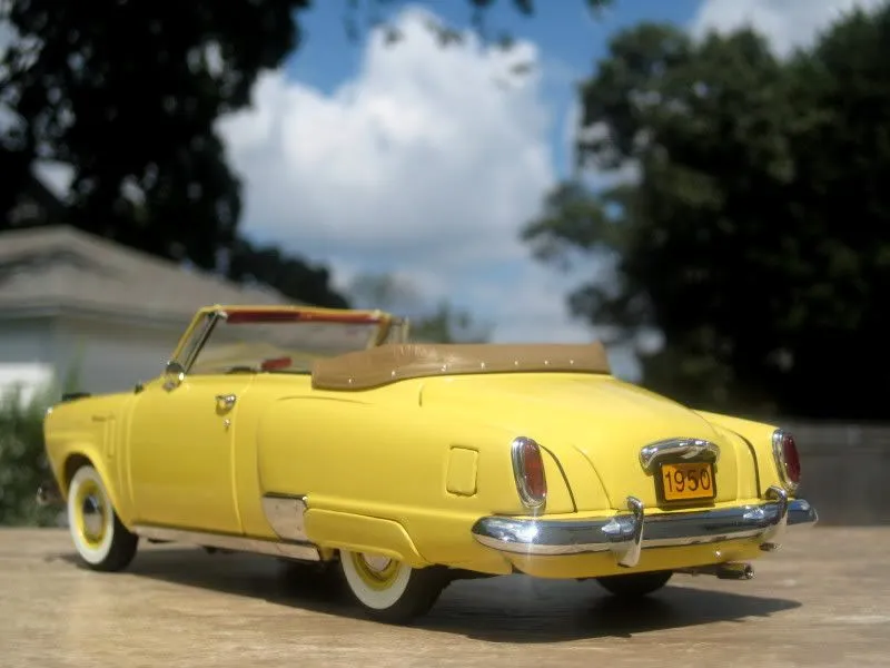 52401 yellow diecast car cleaning